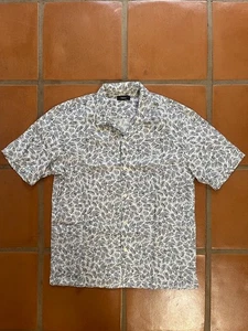 Theory Mens Shirt Medium 100% Linen Hawaiian Floral Palm Button Up Short Sleeve - Picture 1 of 3