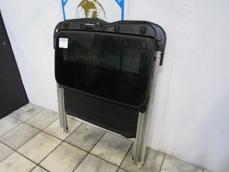 CRISTAL TECHO PARA 07 08 09 10 11 12 NISSAN SENTRA Foto 1 de 3