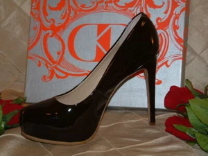 BOMBA KELSI DAGGER CHAROL MARRÓN CHOCOLATE TALLA 11 NUEVA EN CAJA - Imagen 1 de 6