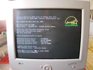 MONITOR CRT 17 POLLICI LG STUDIO WORKS 775N CB775C-NA VINTAGE - Foto 1 di 6