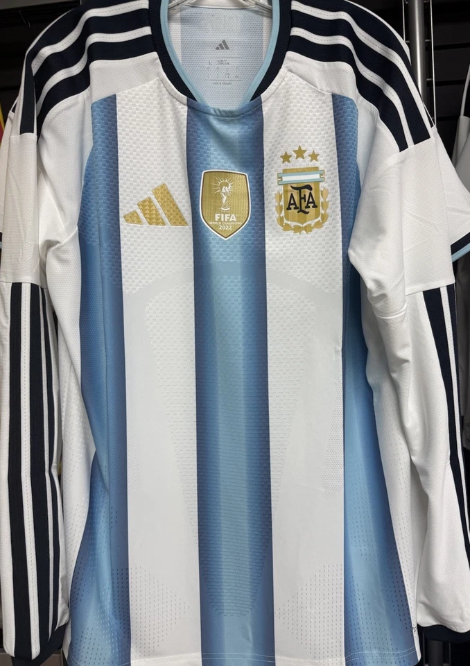 Camiseta Argentina 2026 WC Hombre LS Grande KA8068 Adidas Foto 1 de 3