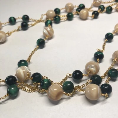 Collana donna multifilo in occhio di tigre e madreperla - Immagine 1 di 4