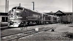 Santa Fe 343 At Yard A&B Unit Consist Train Photo 8x11in - Imagen 1 de 2