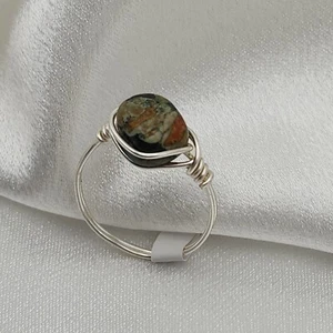 Wire Wrapped Moss Agate Stone Ring Size 8 - Rustic Handcrafted Minimal Jewelry - Picture 1 of 6