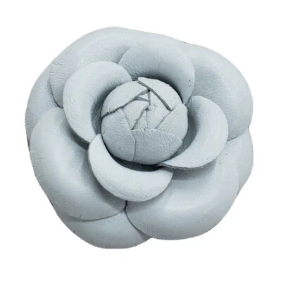 Broche prendedor M&S Schmalberg 2,75" blanco camelia - tela de cuero genuino Foto 1 de 4