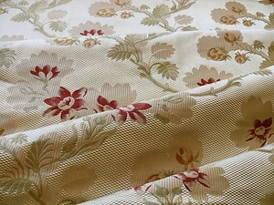 By Yd Scalamandre 100% Silk Lampas LORRAINE Lace Flower Pink Red Green on Cream - Picture 1 of 10