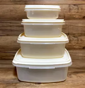 SET/4 - CONTENITORI QUADRATI VINTAGE RUBBERMAID SERVIN SAVER #1, 2,3,4 (2-19 tazze) e COPERCHI - Foto 1 di 5