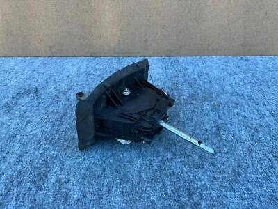INFINITI M35H M37 M56 Q70 2011-2019 OEM AUTOMÁTICO PALANCA DE CAMBIOS DE PISO SELECTOR TRACCIÓN TRASERA Foto 1 de 4