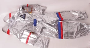 Nuevo con etiquetas Disfraz de astronauta iluminado Pottery Barn para niños, 2T - Imagen 1 de 6