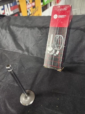 1983–1987 Nissan Pulsar and Nissan Sentra INTAKE VALVE - Image 1 of 2