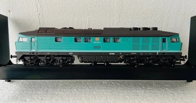ESU 31165 , BR 234, Minttürkis, digital mit Sound, Rauch - "Ludmilla" - Bild 1 von 4