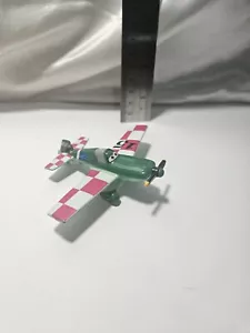 Avión Disney Pixar JAN KOWLSKI #15 - Mattel - esmalte fundido a presión verde blanco rojo - Imagen 1 de 3