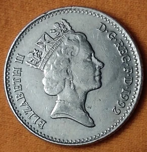 Great Britain 10 Pence 1992 Copper-Nickel Queen Elizabeth II - Picture 1 of 2
