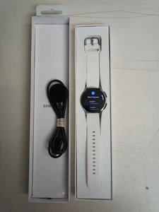 Samsung Galaxy Watch 6 SM-R930 40mm ***Latin America Version*** Smartwatch READ - Picture 1 of 8