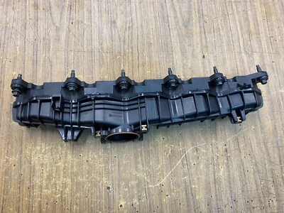 Colector de entrada Ford Ranger PX2 3,2 L Foto 1 de 4