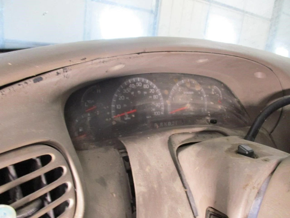 Cuadro de instrumentos Ford Expedition 2002 YL3Z10849CA 3465 Foto 1 de 4