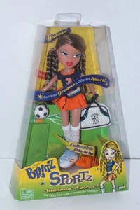 MGA Bratz Sportz Slammin' Soccer Yasmin Puppe ungeöffnete Box 2005 First Edition - Bild 1 von 5