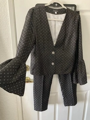 Pantalón Vintage Colección Sheilah Marie Negro y Plata con Mangas Volantes-12 Foto 1 de 4