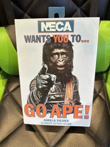 Figurine NECA PLANET OF THE APES Ultimate Gorilla Soldier - Picture 1 of 10