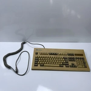 RM Nimbus Tastatur Ersatzteile Reparatur Teile da UNGETESTET Verfärbt Staubig - Bild 1 von 23