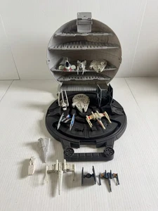 Star Wars Hot Wheels Death Star and 8 x Die Cast Ships - Picture 1 of 16