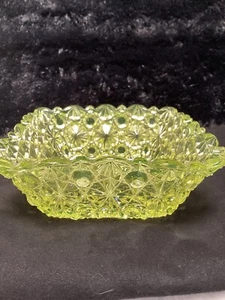 EAPG Vaseline Glass Daisy And Buttons Square Dish Yellow - Picture 1 of 7