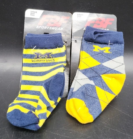 2 Pair Michigan Wolverines Socks Size Infant 0-3 New Cover
