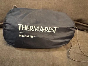 Thermarest Neoair Xtherm Inflatable Backpacking Pad LARGE With Inflator Sack - Picture 1 of 3