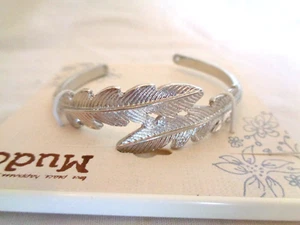 Mudd Silver-toned Leaf Designed Cuff Bracelet (#6314). - Picture 1 of 5