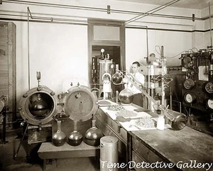 Inside the U.S. Bureau of Standards - circa 1920 - Historic Photo Print - Picture 1 of 1