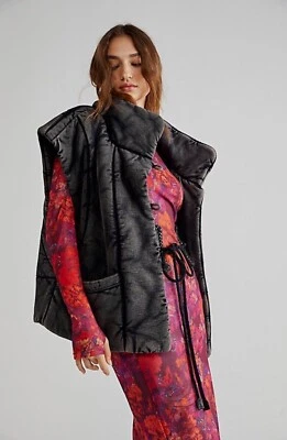 Chaleco acolchado Free People Roll With Us sin mangas nuevo sin etiquetas bolsillo M Foto 1 de 4