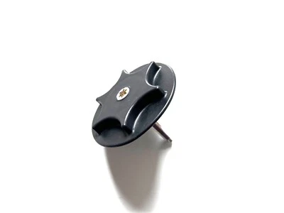 Nissan/Infinity 2009-2024 soporte de abrazadera de neumático de repuesto tuerca de perno de retención OEM Foto 1 de 4