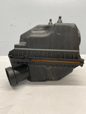 Air Cleaner MAZDA CX9 07 08 09 10 11 12 13 14 15 - Image 1 of 4