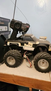 Vintage Tyco Big Bubba 4wd RC Truck with Remote Control - Picture 1 of 2