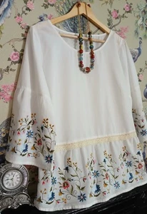 Vintage style white pink blue floral embroidery smock top size 18 George - Picture 1 of 6