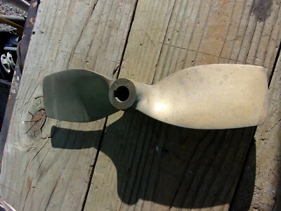 Volvo Penta 2 palas marina/velero hélice LH 14x9 eje de 1" NUEVO Foto 1 de 3