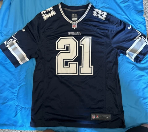 PREOWNED Ezekiel Elliott Dallas Cowboys Football Jersey LARGE #21 Cover
