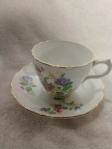 Taza de té y platillo Marlborough 24 KT Golf Bone China - Imagen 1 de 9