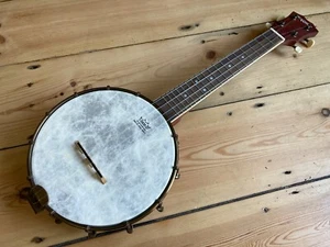 Countryman DUB 2 Closed Back Banjolele Banjo-Ukulele - Picture 1 of 16