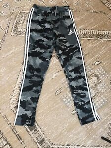Adidas Boys Joggers Pants Size XL 16-18 camo Gray Striped Athletic Pull-On