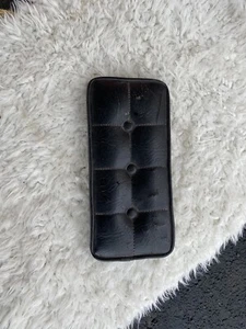 Harley Honda Chopper Old School Sissybar passenger back Rest Pad OG - Picture 1 of 6