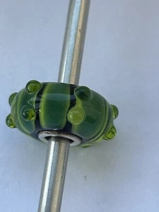 Authentische TROLLBEADS 30. JAHRESTAG GRÜNE RAUPE. Neu - Bild 1 von 4