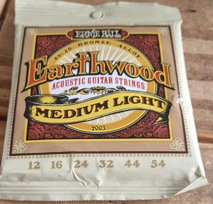 Ernie Ball Earthwood Medium/Light Acoustic Guitar Strings 12-54 + 6 Guitar Picks - Picture 1 of 3