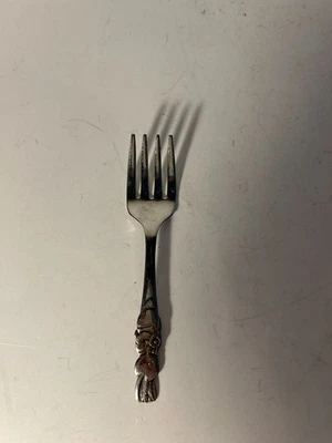 Vintage FORK ONEIDA COMMUNITY Stainless Steel PETER RABBIT Bunny BABY FORK - Image 1 of 4
