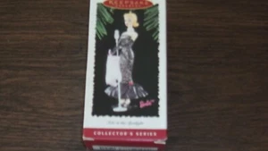 1995 Hallmark Keepsake Ornament Barbie Solo In The Spotlight Collect Series 2 - Picture 1 of 8