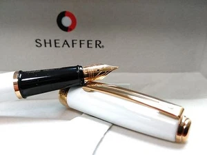 Sheaffer Prelude White Lacquer "M" Nib Fountain Pen - Picture 1 of 5