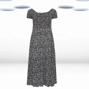 Ex Women's Plus Size Floral Shirred Bardot Maxi Dress in Black - Picture 1 of 5