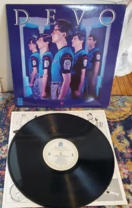 Devo New Traditionalists Warner Brothers 1981  SVG w/poster - Picture 1 of 3