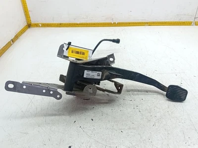 DV617B633CA PEDAL EMBRAGUE / 2719496 PARA FORD TRANSIT CONNECT MONOSPACE 1.6 TDCI Foto 1 de 4