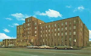 Early '70s Olds, Opel, Pontiac AT Memorial Hospital, Topeka, KS. USA Mail: $1.60 - Picture 1 of 2